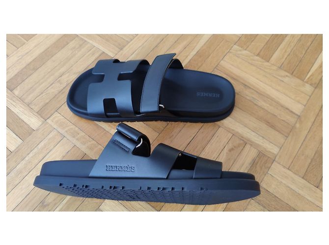 Hermès Chypre Sandalen Schwarz - Ansicht 5