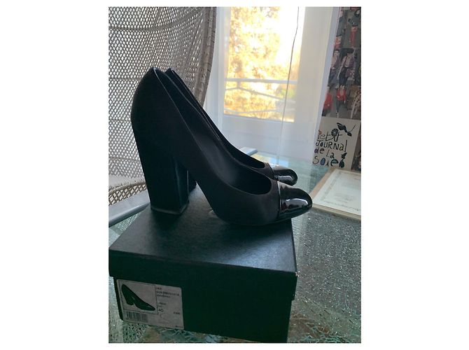 Décolleté Slingback Chanel in raso nero - vista 7