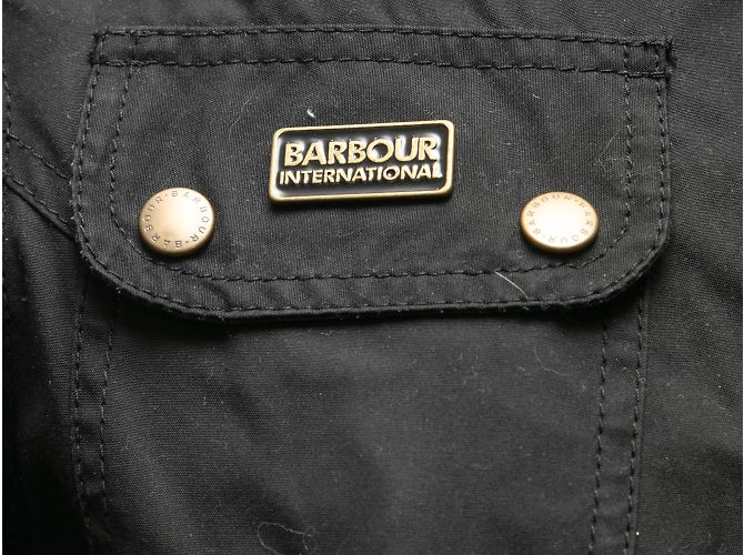 Giacca nera con cintura foderata Barbour taglia US 6 - vista 2