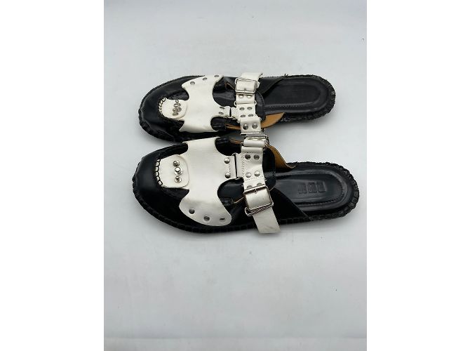 Autre Marque Non Signé / Unsigned mules & clogs T.EU 40 Leather White - view 2