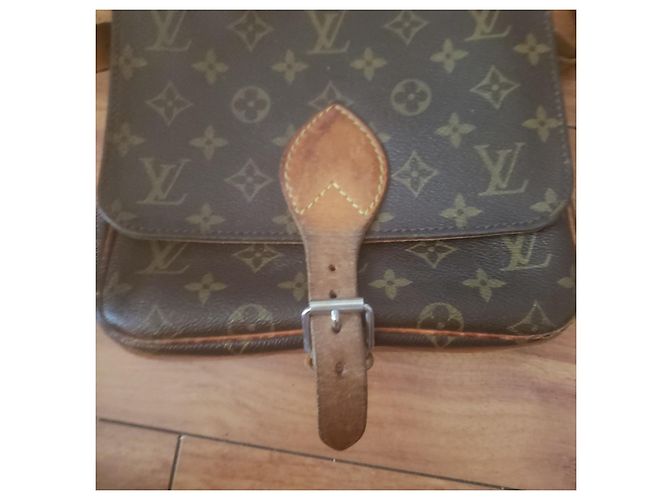Cartouchiere Borsa Louis Vuitton in pelle marrone - vista 11