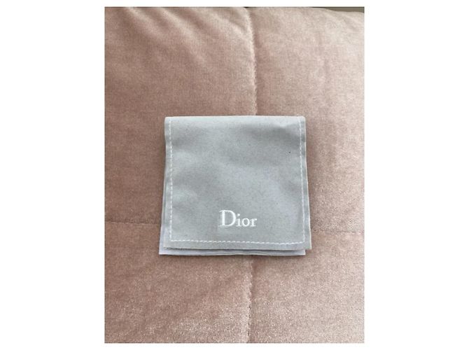 Dior-Schmetterlingsmonogramm-Kreolen Silber - Ansicht 4