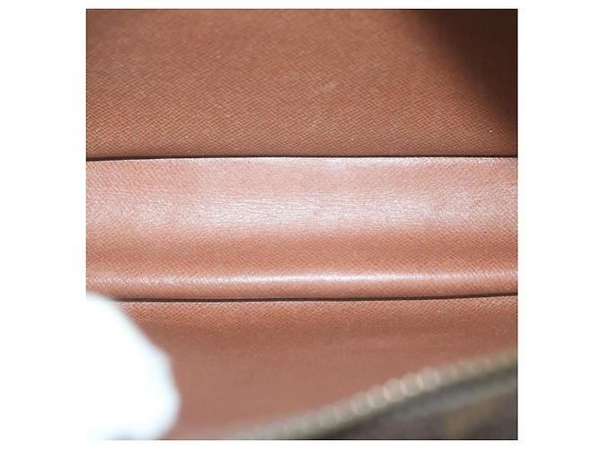Louis Vuitton Monogram Compiegne 23 Pochette M51847 LV Auth em5735 Monogramma - vista 10