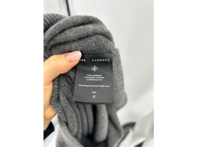 Autre Marque Das Wollkleid T.UK 6 Grau - Ansicht 6