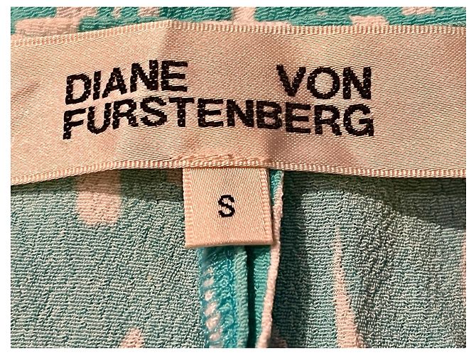Diane Von Furstenberg Vestido envelope DvF de viscose branco e turquesa. - vista 3