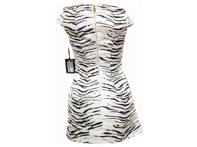 Elisabetta Franchi Magnífico vestido de Elizabetta Franchi - vista 3
