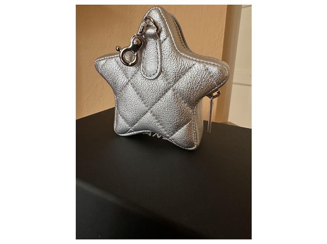 Regalo VIP de Chanel - monedero con forma de estrella. Plata - vista 2