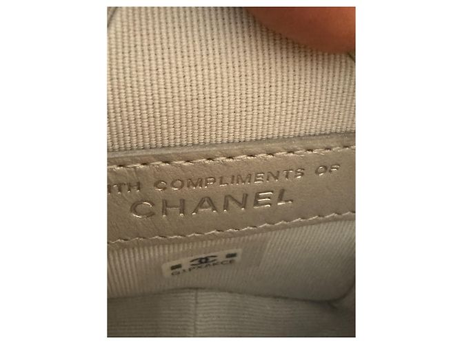 Regalo VIP de Chanel - monedero con forma de estrella. Plata - vista 5
