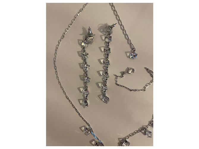 COLLANA E ORECCHINI SWAROVSKI CON CUBI DI CRISTALLO Bianco - vista 2