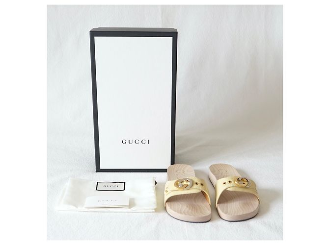 Sandali Gucci Beige Pelle e Legno Logo GG - vista 2