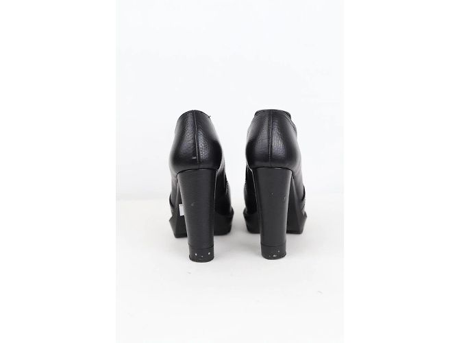 Pinko Leather boots - view 2