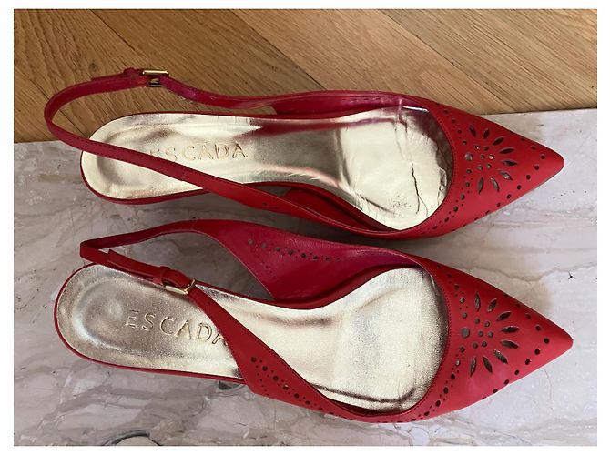 Rote Escada-Pumps Größe 39. - Ansicht 2