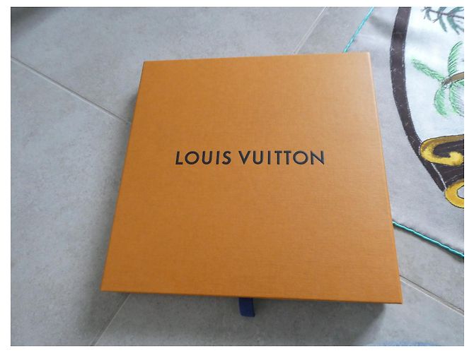 quadrato Louis Vuitton nuovo scatola Multicolore - vista 3