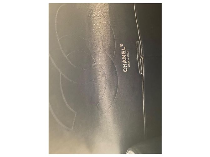 Borsa a mano Chanel 2.55 Large in pelle blu navy - vista 10