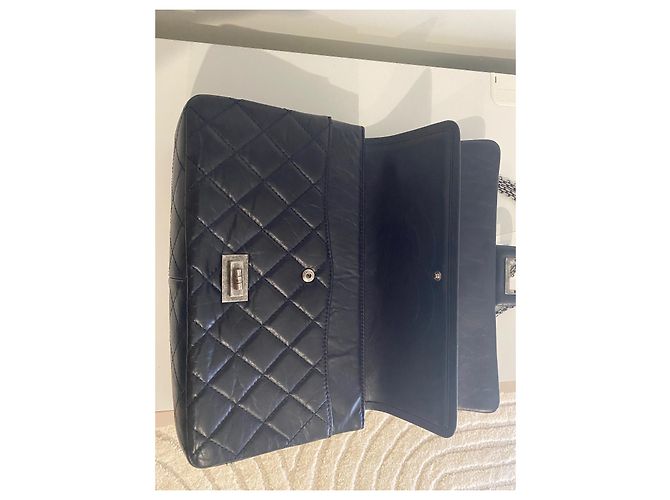 Borsa a mano Chanel 2.55 Large in pelle blu navy - vista 9