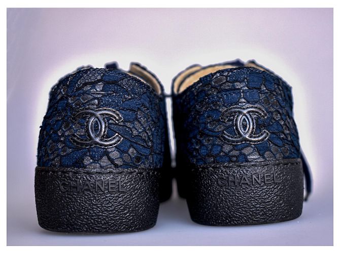 Chanel sneakers / scarpe da tennis con lacci logo CC Blu - vista 2