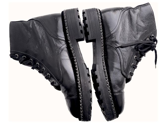 Chanel Kampfstiefel mit Perlen Schwarz - Ansicht 11