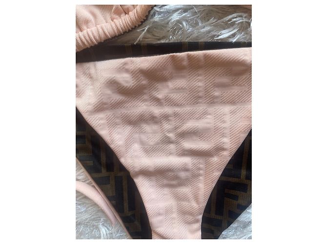 Bikini reversible Fendirama rosa de Fendi. Castaño Monograma - vista 4