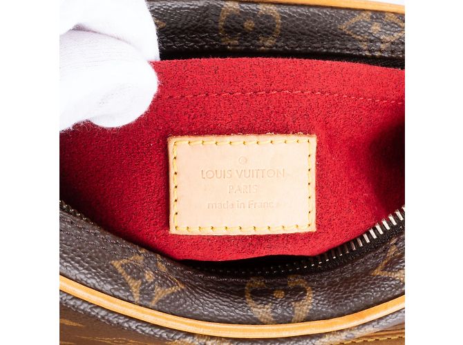 Borsa shopper Louis Vuitton Red Vernis Monogram Bellevue GM Rosso - vista 11