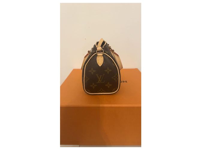Louis Vuitton Mini Nano Speedy in un altro modello Marrone - vista 3
