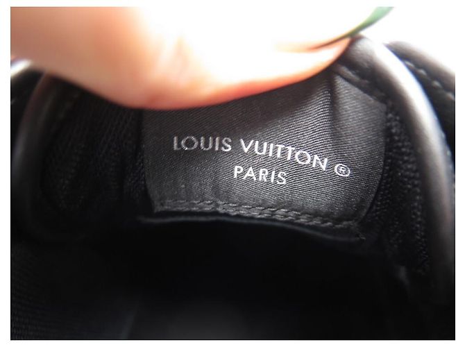 NEUE LOUIS VUITTON Sneakers RIVOLI MONOGRAM ECLIPSE SCHUHE 1BEIM8EB 43 Pumps Grau - Ansicht 10