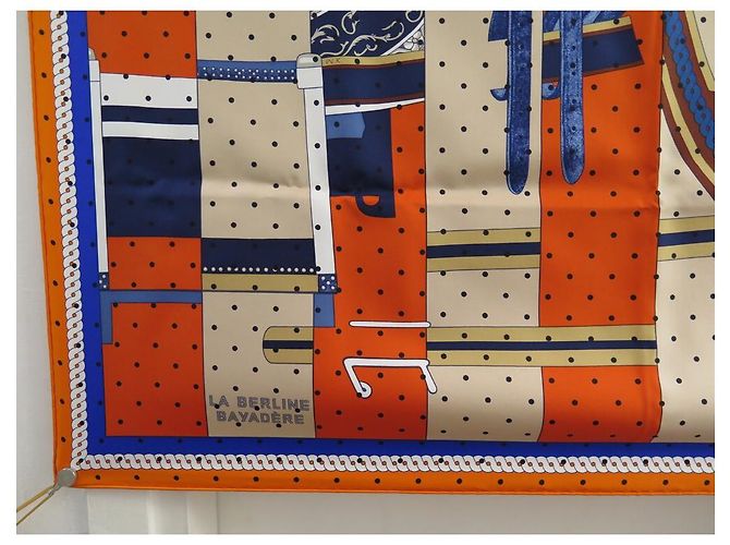 Hermès NUOVA SCIARPA IN SETA HERMES LA BERLINE BAYADERE WLODECK KAMINSKI + SCATOLA SCIARPA Arancione - vista 4