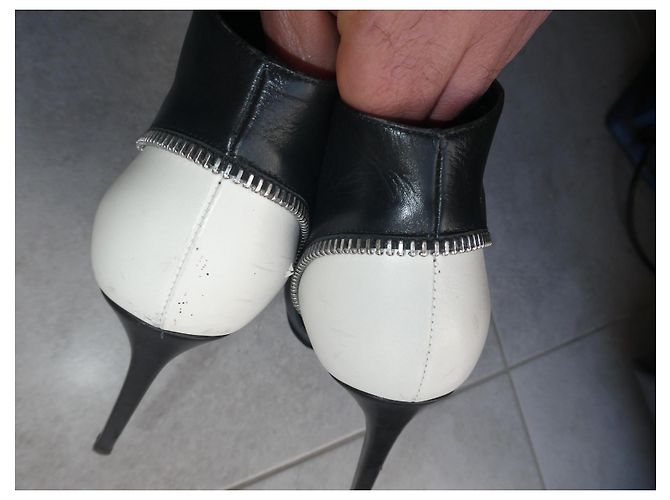 stivaletto Yves Saint Laurent 38 - vista 4