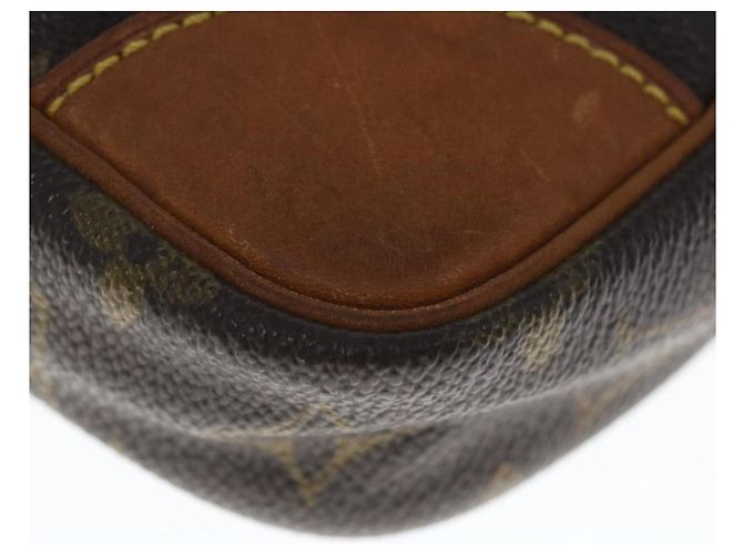 Pochette LOUIS VUITTON con monogramma Marly Dragonne GM vintage M51825 Aut5645 - vista 15