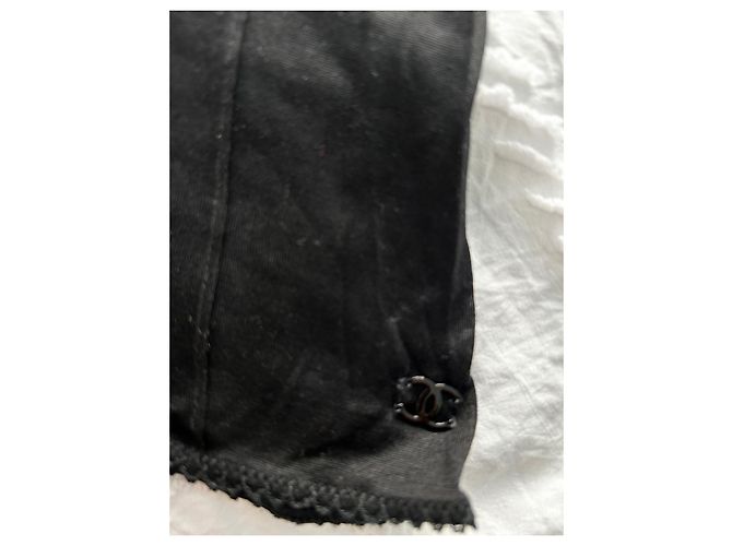 Cambon Camiseta sem mangas Chanel preta de seda com decote em V Preto - vista 4