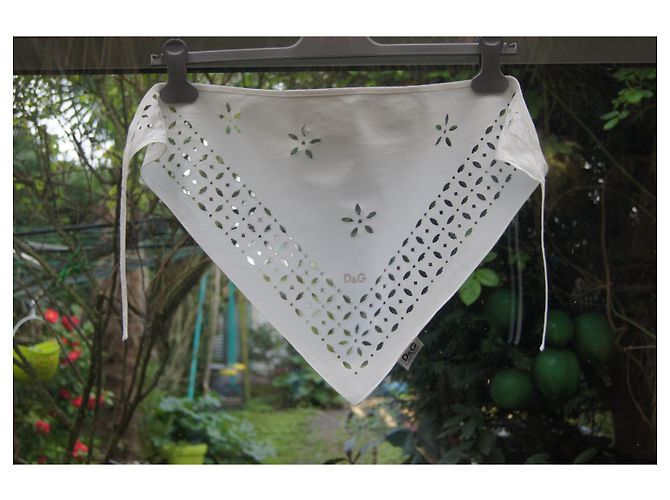 Sciarpa Dolce & Gabbana in cotone bianco con ricami - vista 4