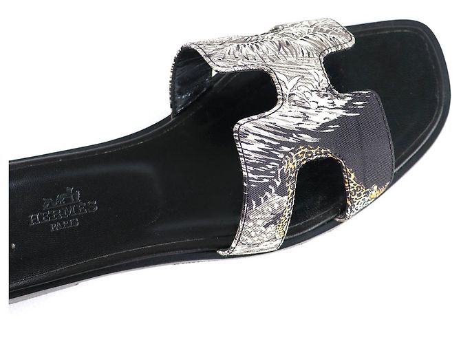 Hermès HERMES Sandals Oran Black - view 4