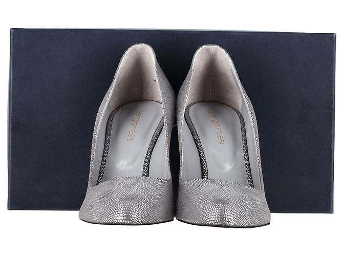 Décolleté Sergio Rossi con punta tonda in pelle argento Metallico - vista 2