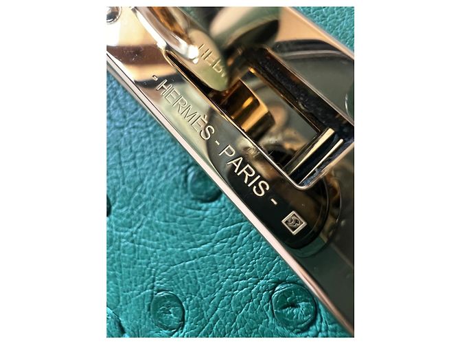 Hermès Kelly Pochette Vert Verone Strauß Gold Hardware Grün - Ansicht 10