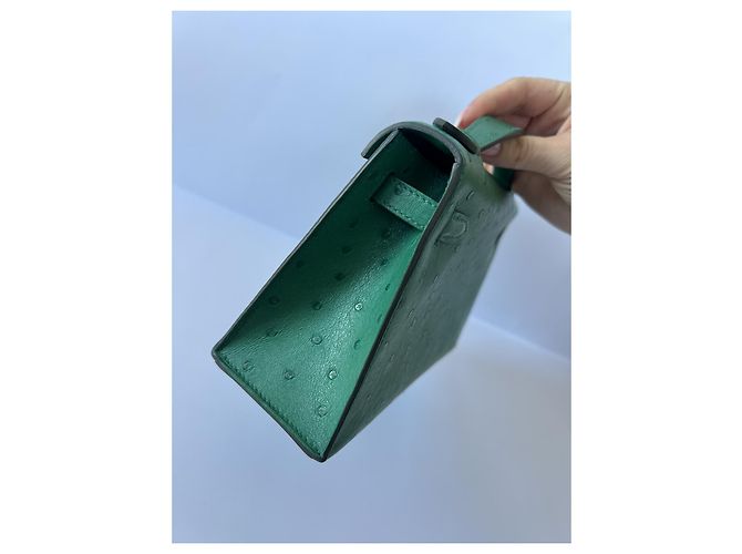 Hermès Kelly Pochette Vert Verone Strauß Gold Hardware Grün - Ansicht 16
