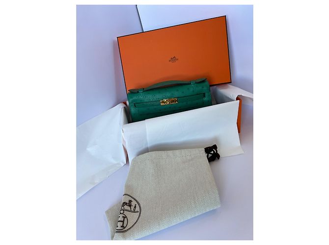 Hermès Kelly Pochette Vert Verone Strauß Gold Hardware Grün - Ansicht 6