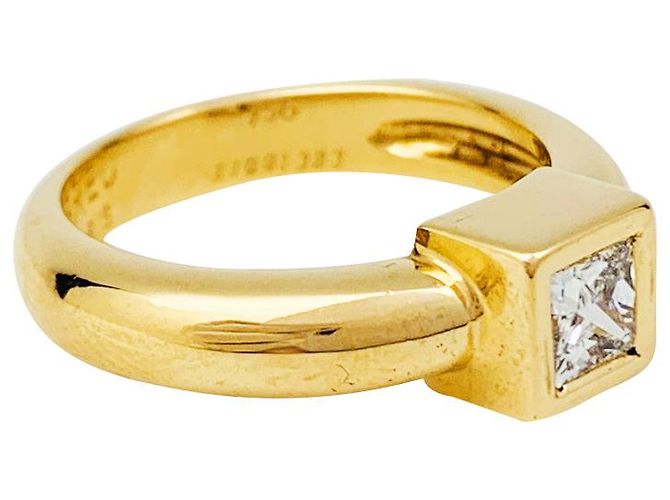 Solitario Fred Paris princesa diamante, oro amarillo. - vista 3