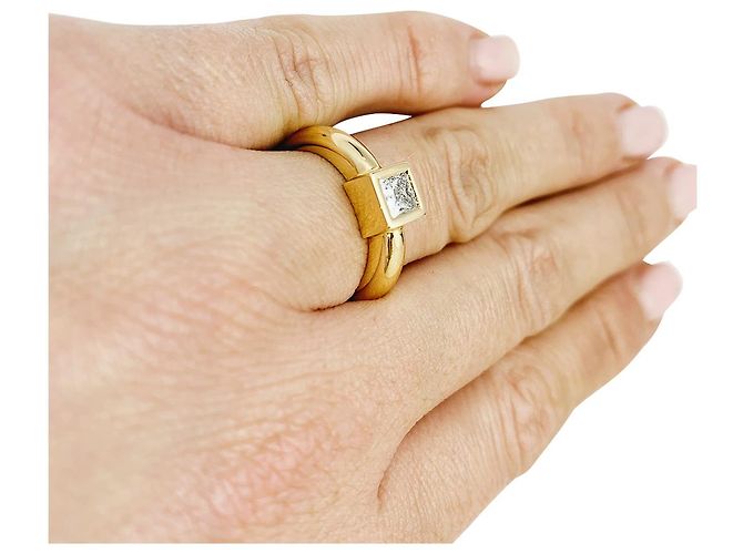 Solitario Fred Paris princesa diamante, oro amarillo. - vista 8