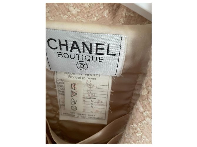 Cambon Chanel Vintage beiger Anzug mit goldenen Knöpfen - Ansicht 2