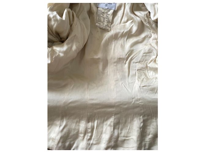 Cambon Chanel 1994A runway Jacket White - view 9