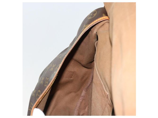 Louis Vuitton Monograma Saumur 35 Bolsa de ombro M42254 Autenticação de LV 62950 - vista 20