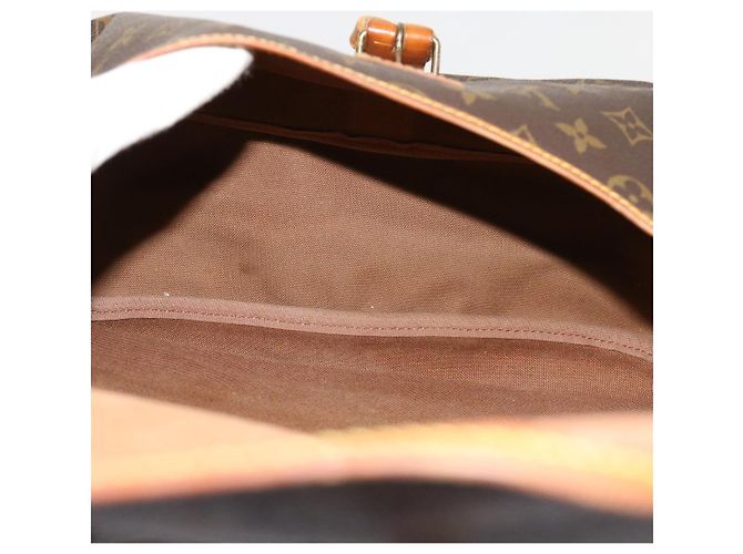 Louis Vuitton Monograma Saumur 35 Bolsa de ombro M42254 Autenticação de LV 62950 - vista 26