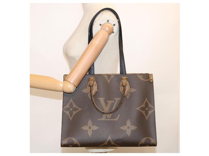 LOUIS VUITTON Monogram Reverse Giant On The Go MM Tragetasche M45321 LV Auth 62896S Monogramm - Ansicht 25