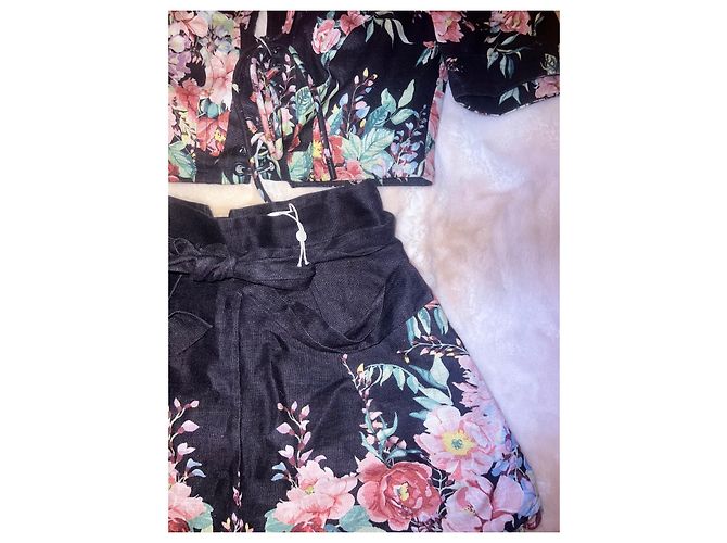 Zimmermann Conjunto de top cropped e shorts de renda. Preto Rosa - vista 4