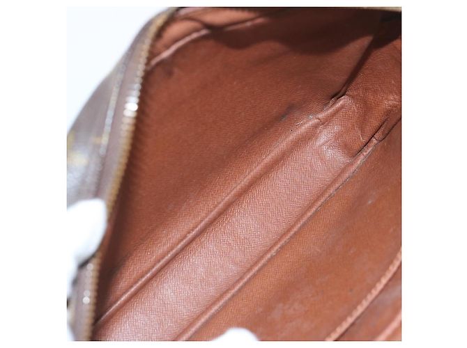 Louis Vuitton Monogram Compiegne 23 Pochette M51847 LV Auth yk10679 Monogramma - vista 9