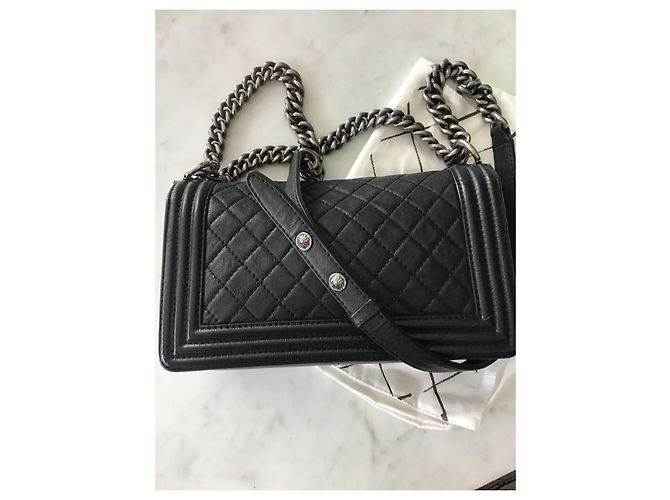 Borsa a mano Chanel Boy Paris Dallas in pelle nera Nero - vista 4