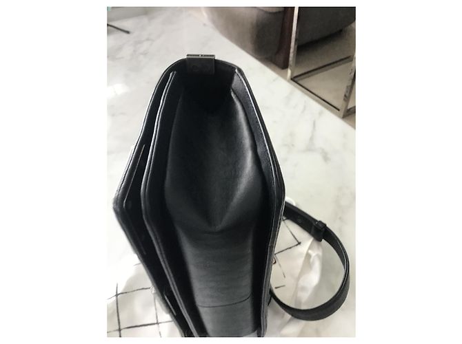 Borsa a mano Chanel Boy Paris Dallas in pelle nera Nero - vista 6