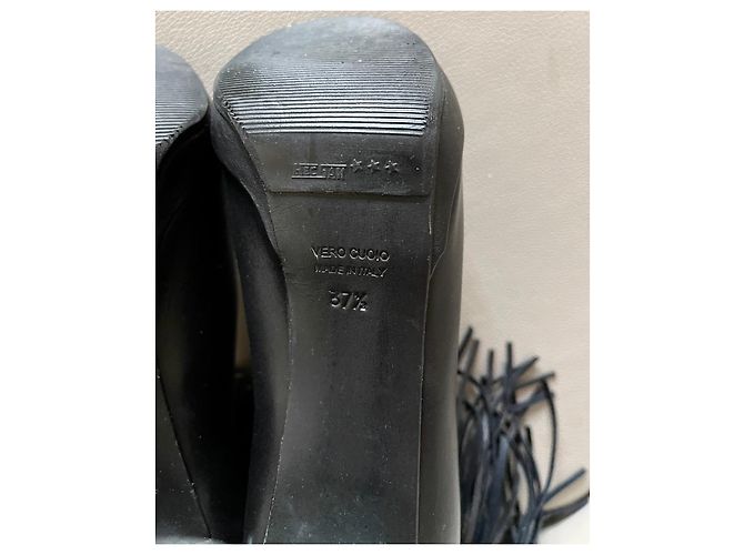 Autre Marque Stiefel oder schwarze Lederstiefeletten Größe 37,5 mit Knöchelriemen und Quaste. - Ansicht 10