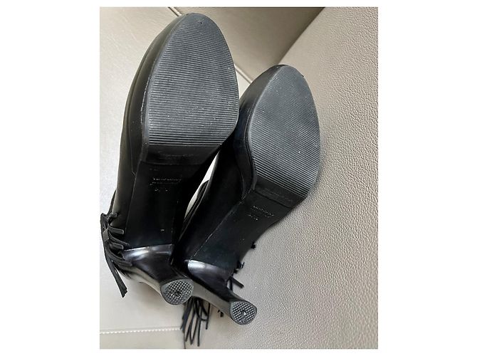 Autre Marque Stiefel oder schwarze Lederstiefeletten Größe 37,5 mit Knöchelriemen und Quaste. - Ansicht 11