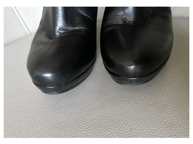 Autre Marque Stiefel oder schwarze Lederstiefeletten Größe 37,5 mit Knöchelriemen und Quaste. - Ansicht 14