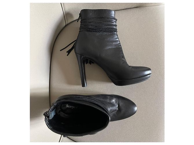 Autre Marque Stiefel oder schwarze Lederstiefeletten Größe 37,5 mit Knöchelriemen und Quaste. - Ansicht 5
